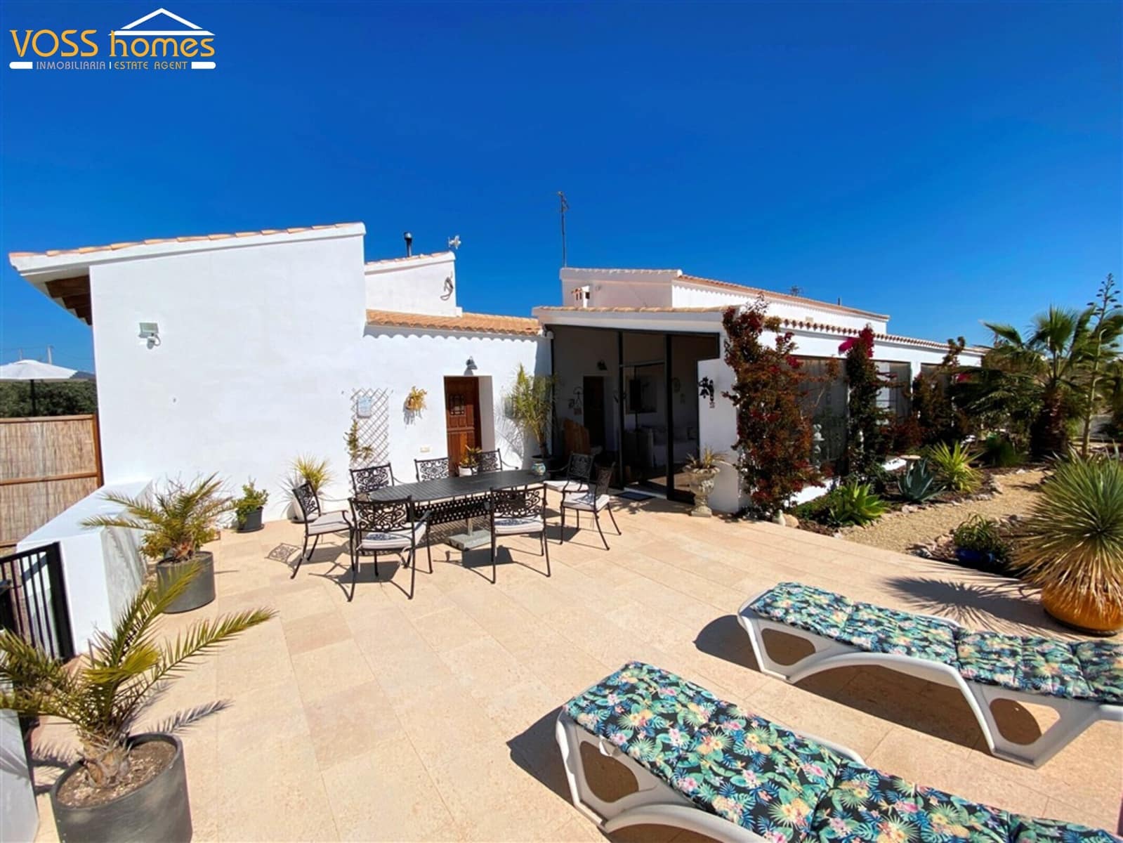 9 sovrum Finca/Hus på landet till salu i Huercal-Overa med pool - 475 000 € (Ref: 9726240)