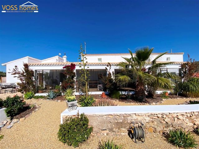 9 sovrum Finca/Hus på landet till salu i Huércal-Overa med pool garage - 419 950 € (Ref: 9726240)