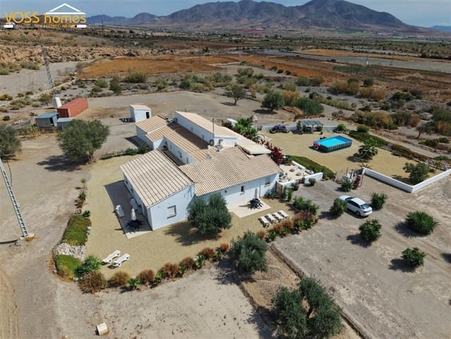 9 sovrum Finca/Hus på landet till salu i Huércal-Overa med pool garage - 419 950 € (Ref: 9726240)