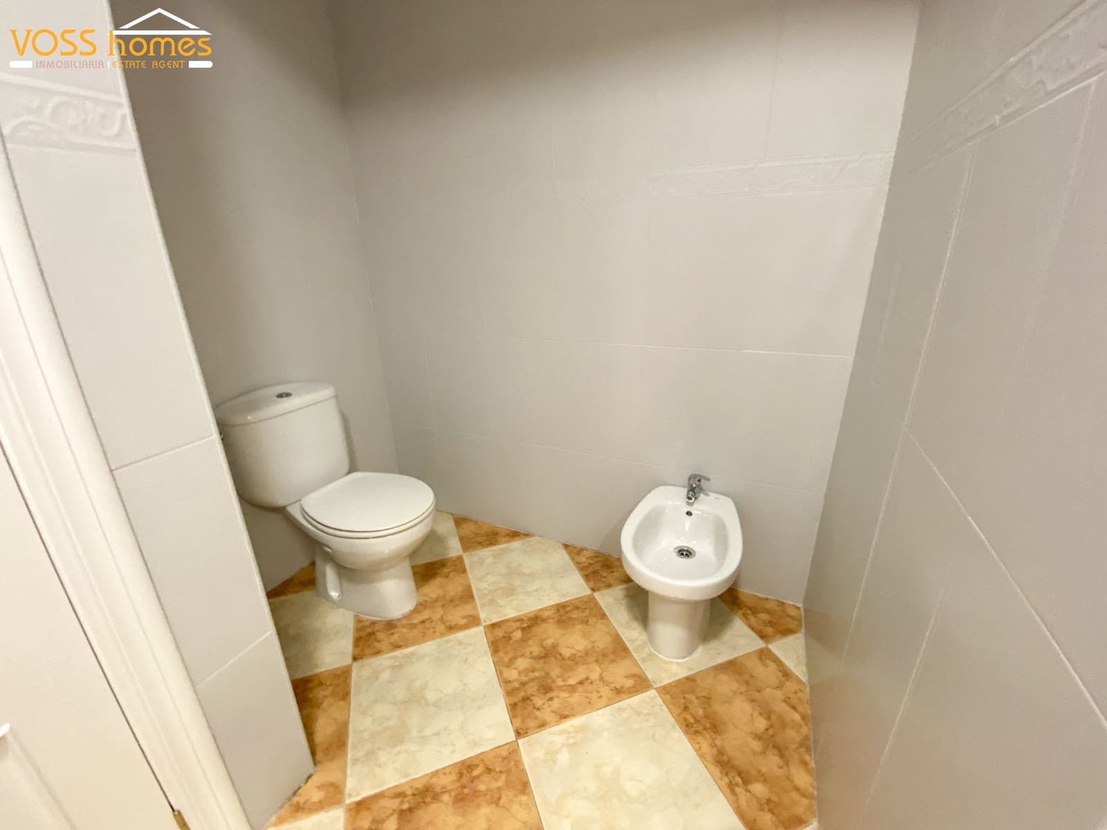 4 bedroom Apartment for sale in Zurgena - € 119,000 (Ref: 9726241)