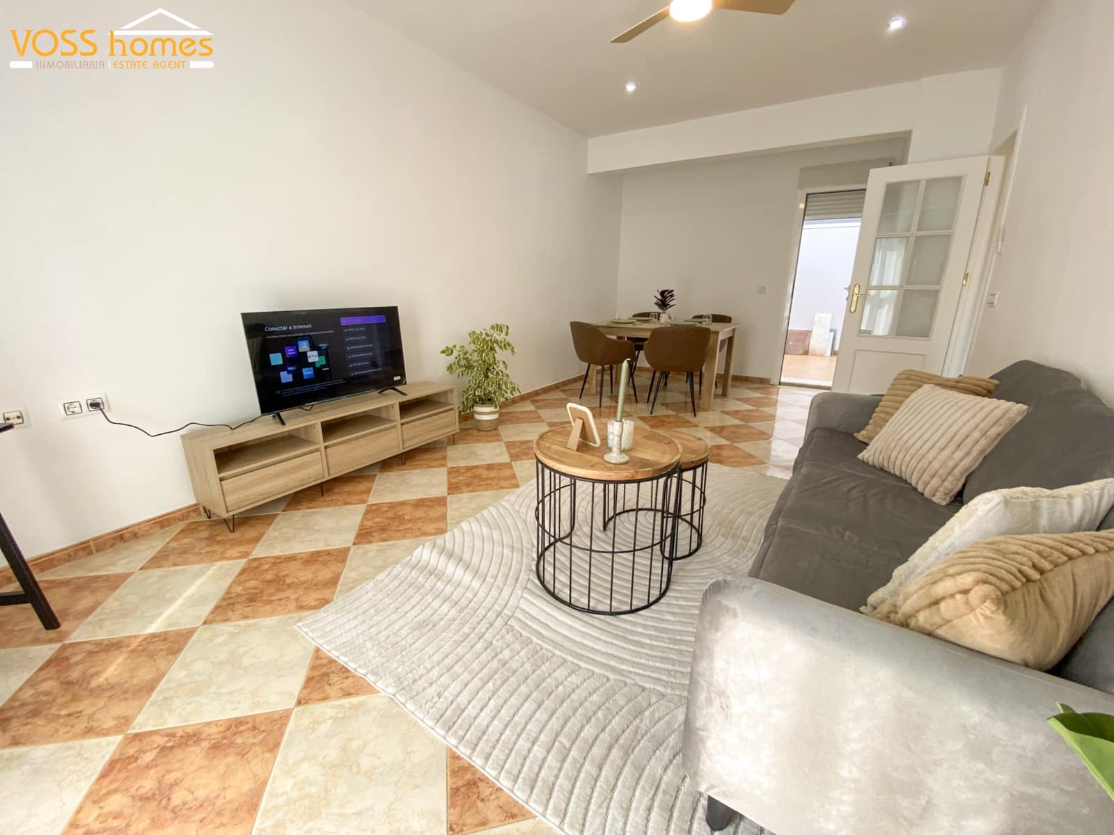 4 bedroom Apartment for sale in Zurgena - € 119,000 (Ref: 9726241)