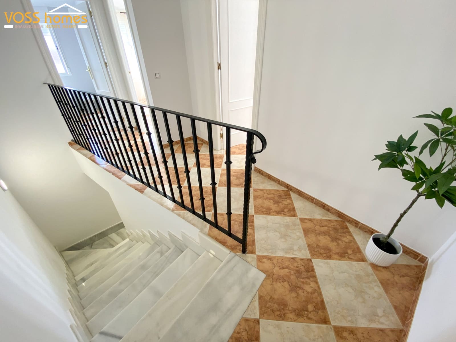 4 bedroom Apartment for sale in Zurgena - € 119,000 (Ref: 9726241)