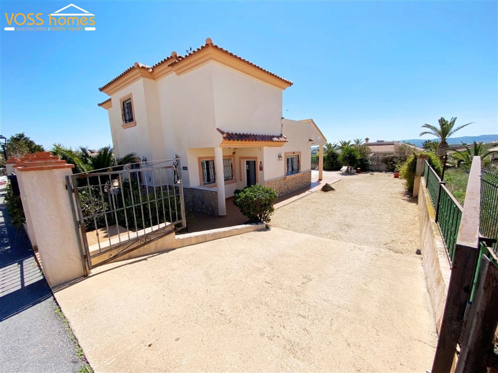 3 bedroom Villa for sale in Zurgena with pool - € 289,950 (Ref: 9726242)