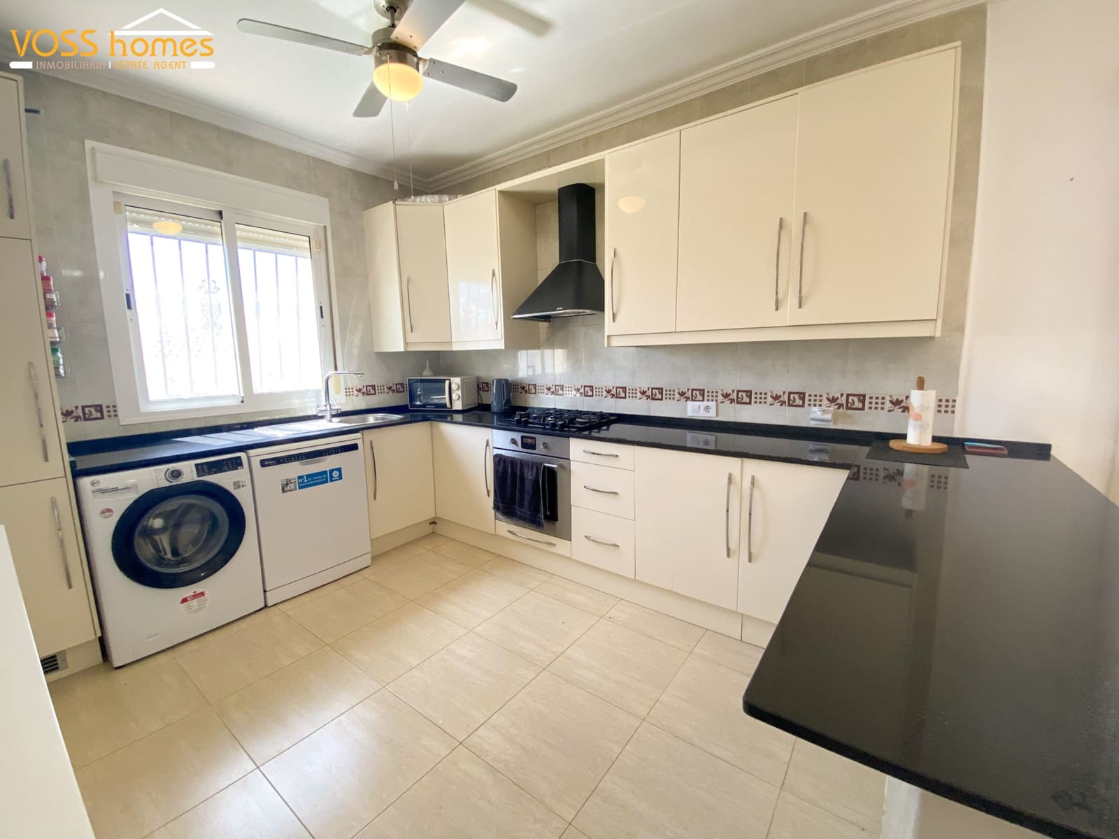 Chalet de 3 habitaciones en Huércal-Overa en venta con piscina - 269.000 € (Ref: 9779962)