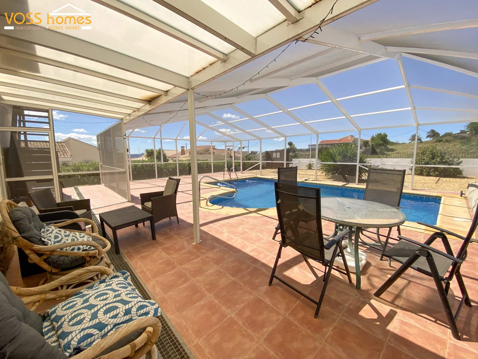 Chalet de 3 habitaciones en Huércal-Overa en venta con piscina - 269.000 € (Ref: 9779962)