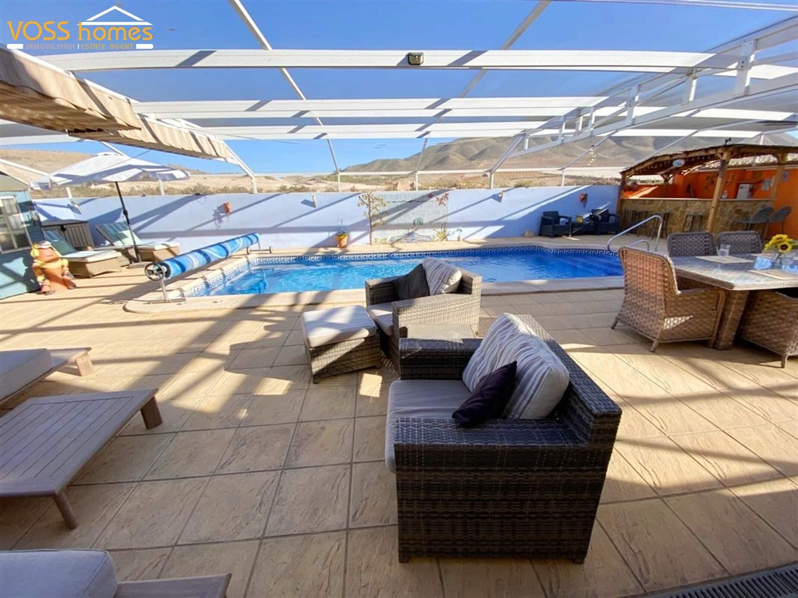3 sypialnia Willa na sprzedaż w Huercal-Overa z basenem - 309 950 € (Ref: 9783532)