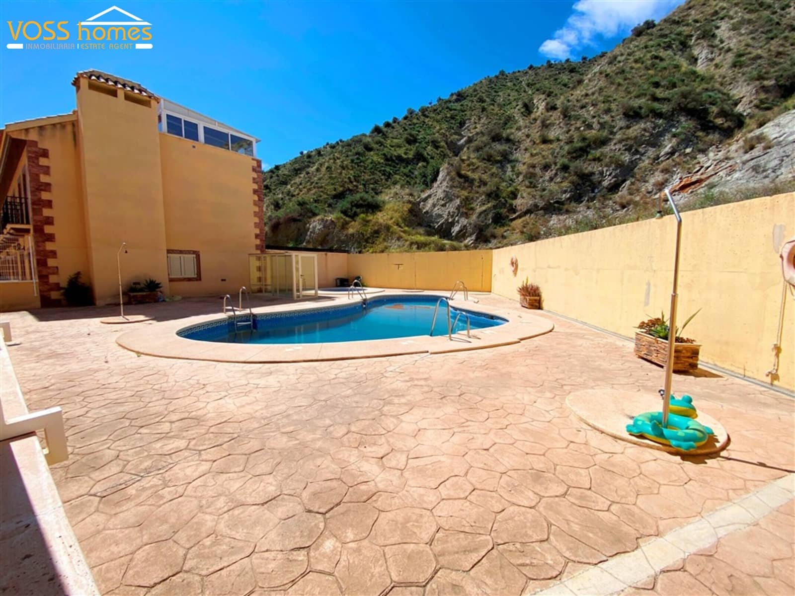 3 bedroom Apartment for sale in Zurgena with pool - € 124,950 (Ref: 9783533)