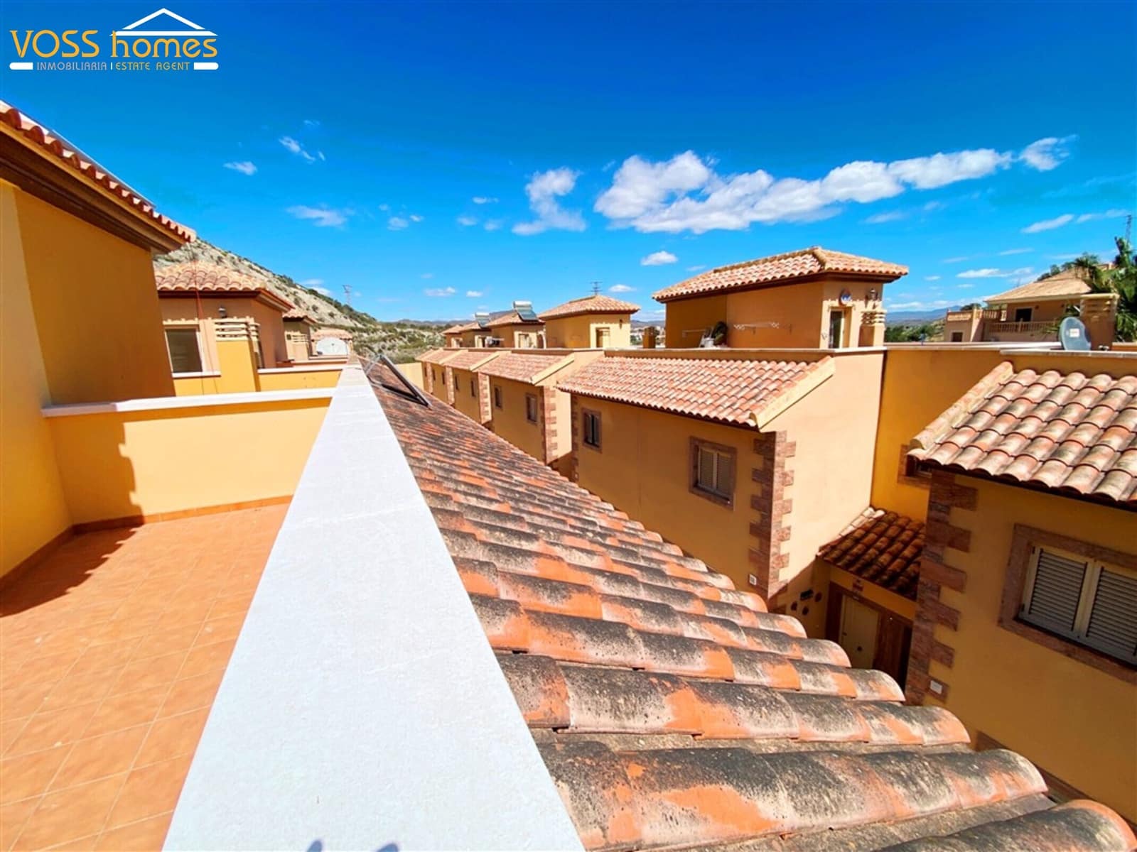 3 bedroom Apartment for sale in Zurgena with pool - € 124,950 (Ref: 9783533)