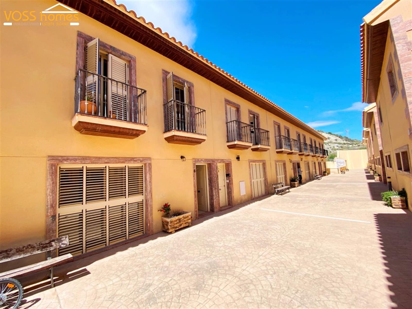 3 bedroom Apartment for sale in Zurgena with pool - € 124,950 (Ref: 9783533)