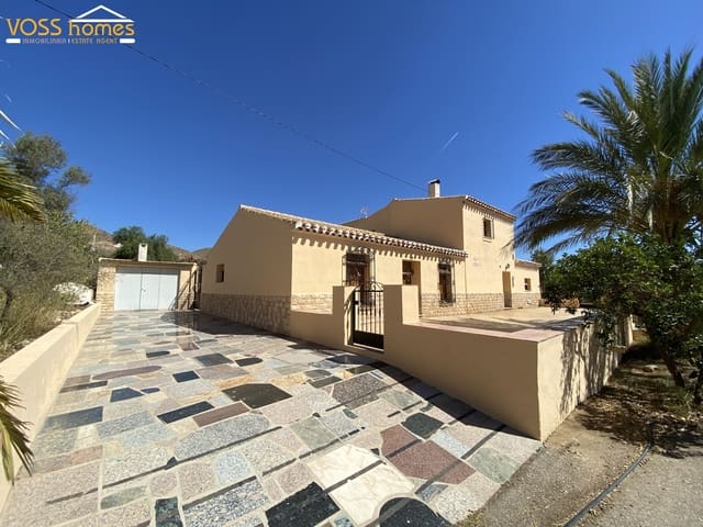6 sypialnia Finka/Dom wiejski na sprzedaż w Huércal-Overa z basenem garażem - 280 000 € (Ref: 9810882)