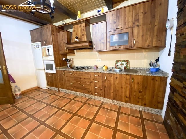 4 soverom Finca/Herregård til salgs i Huércal-Overa med svømmebasseng - € 349 950 (Ref: 9816944)