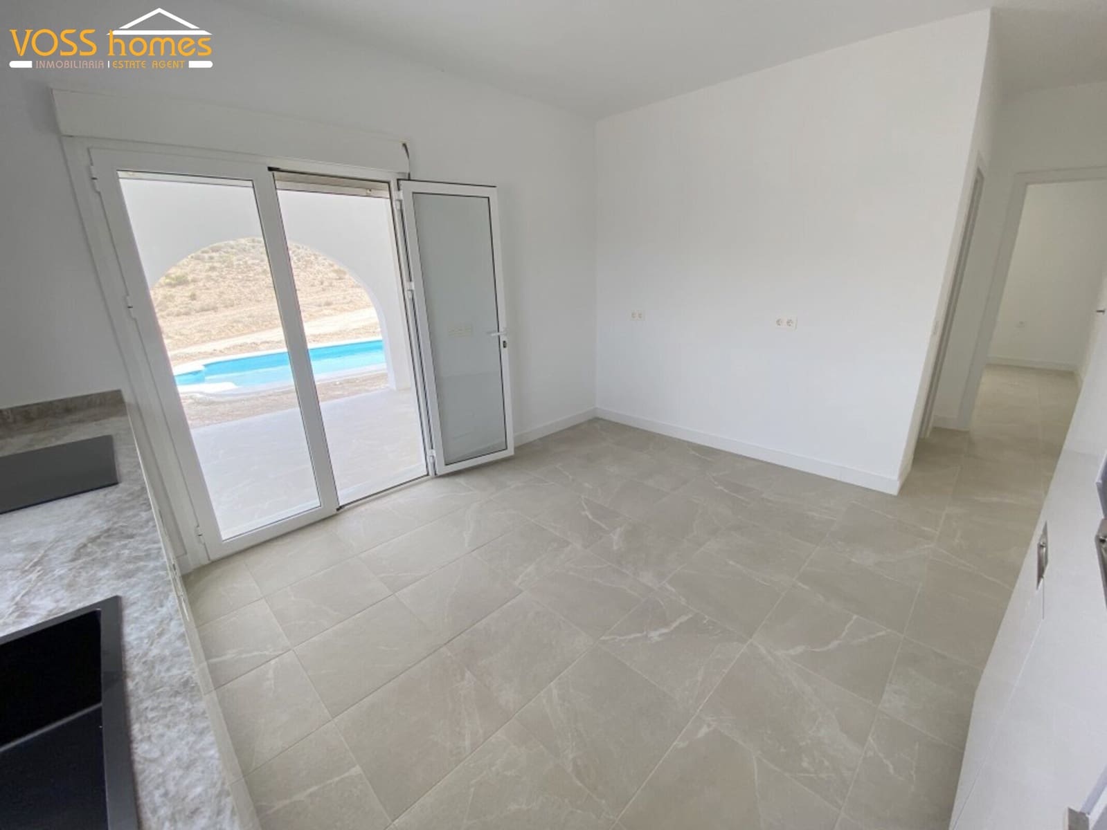 4 bedroom Villa for sale in Zurgena with pool - € 294,000 (Ref: 9824019)