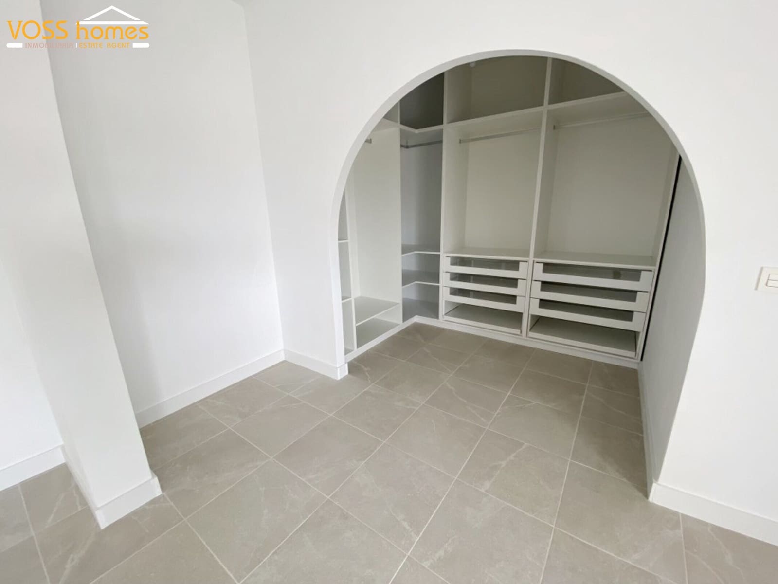 4 bedroom Villa for sale in Zurgena with pool - € 294,000 (Ref: 9824019)