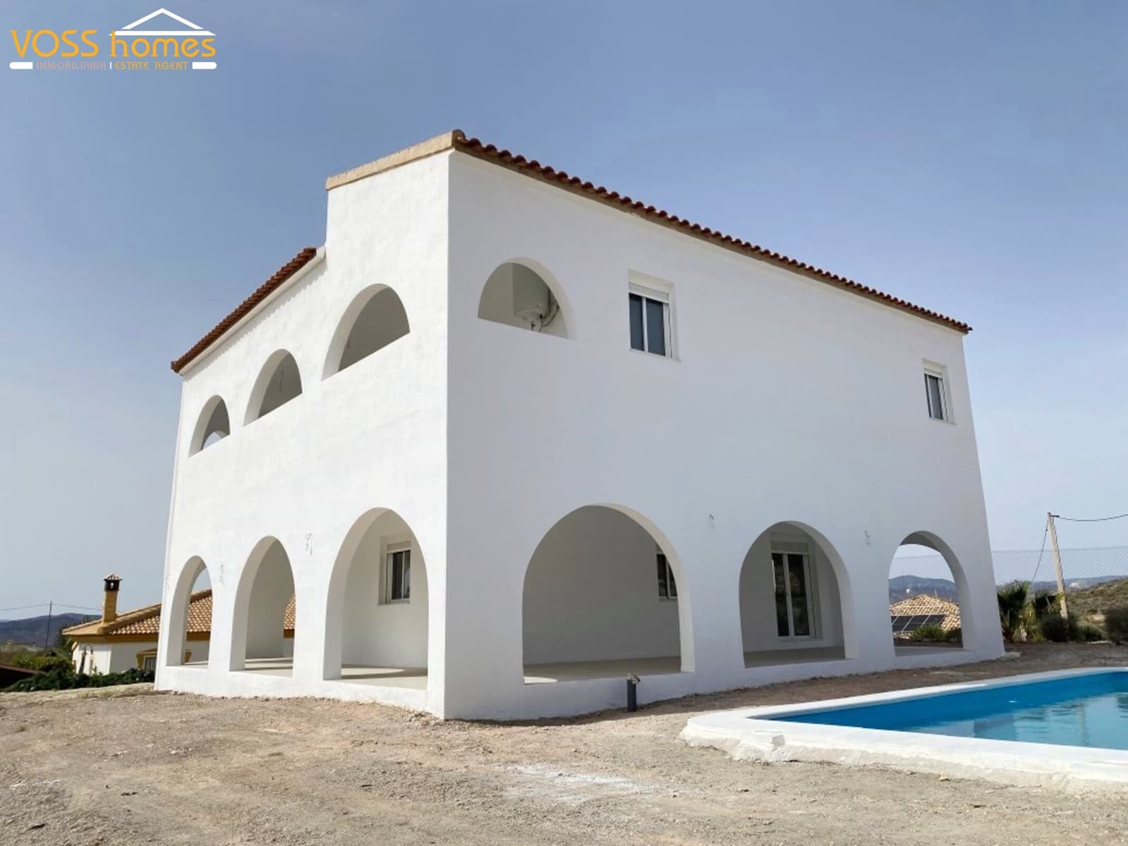 4 bedroom Villa for sale in Zurgena with pool - € 294,000 (Ref: 9824019)