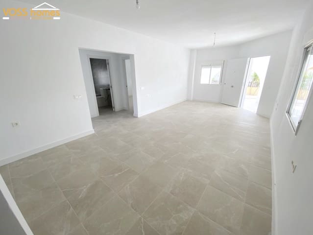 4 soveværelse Villa til salg i Zurgena med swimmingpool - € 294.000 (Ref: 9824019)