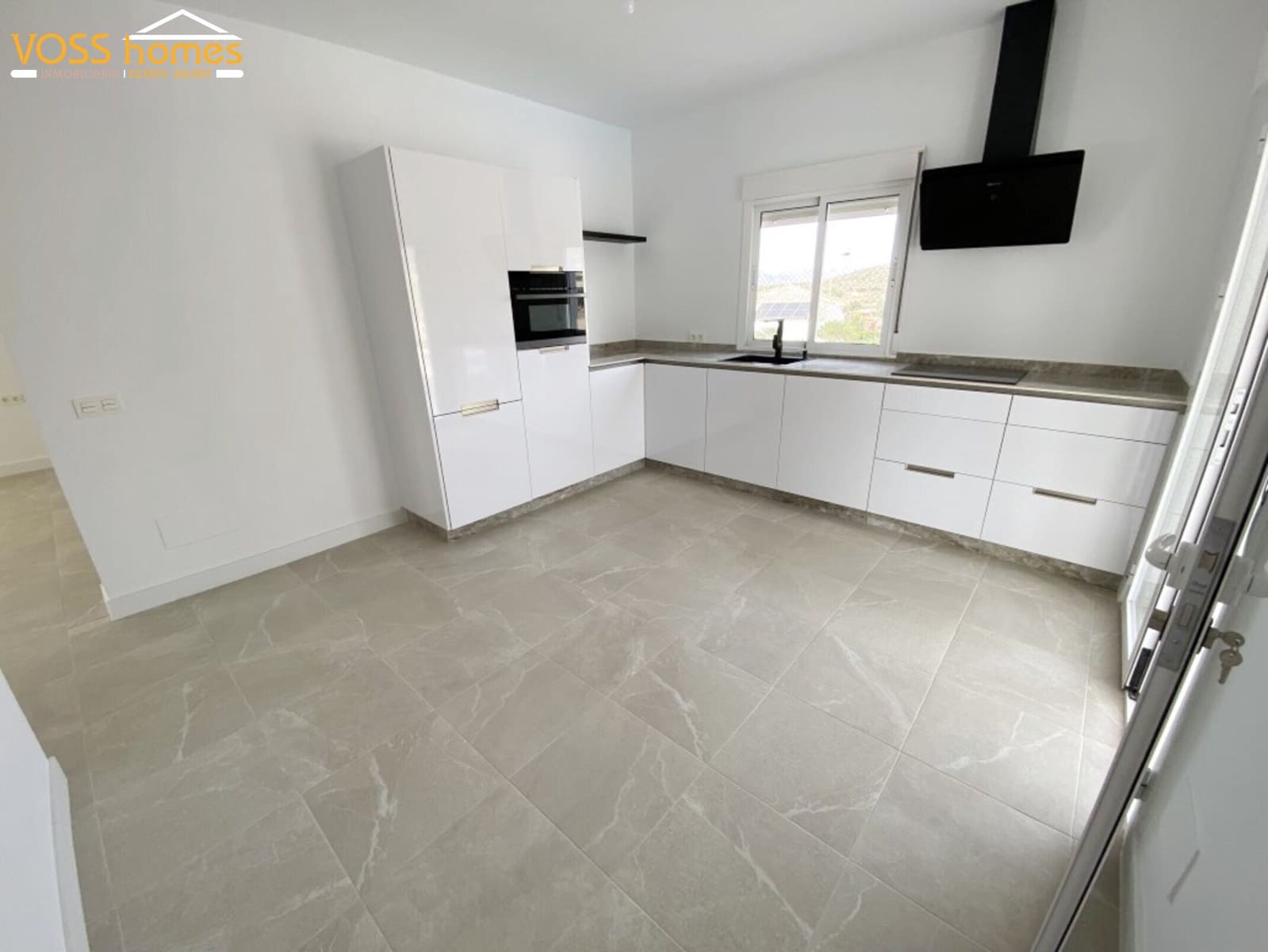 4 bedroom Villa for sale in Zurgena with pool - € 294,000 (Ref: 9824019)