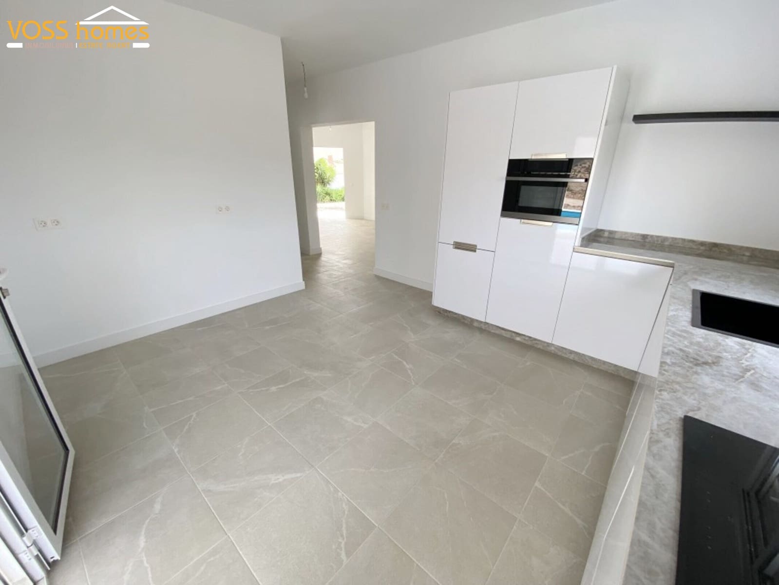 4 bedroom Villa for sale in Zurgena with pool - € 294,000 (Ref: 9824019)