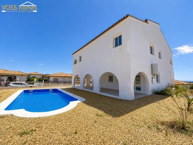4 soveværelse Villa til salg i Zurgena med swimmingpool - € 294.000 (Ref: 9824019)