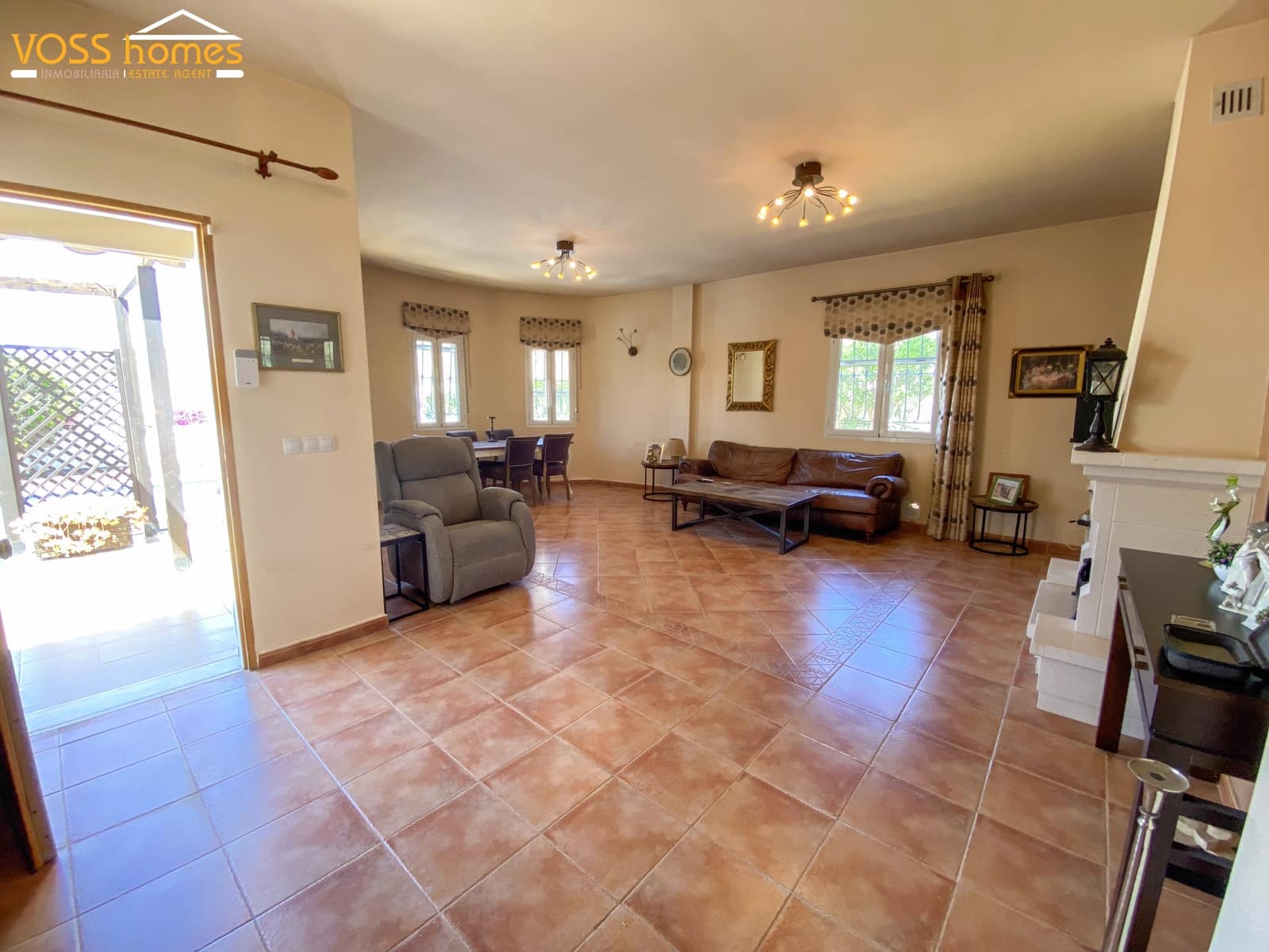 2 bedroom Villa for sale in Zurgena with pool - € 249,950 (Ref: 9826086)