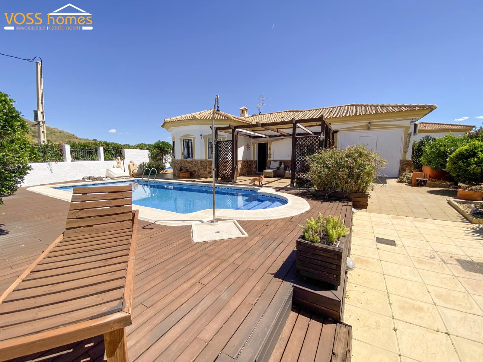 2 bedroom Villa for sale in Zurgena with pool - € 249,950 (Ref: 9826086)
