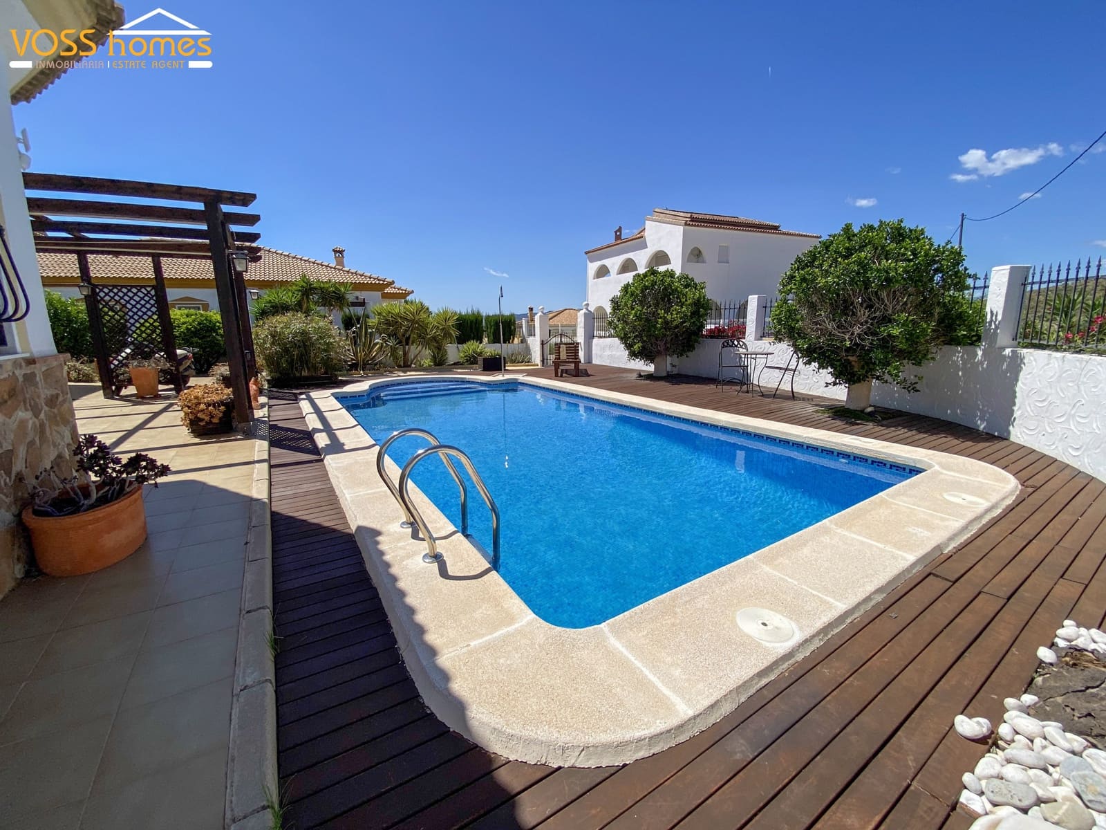 2 bedroom Villa for sale in Zurgena with pool - € 249,950 (Ref: 9826086)