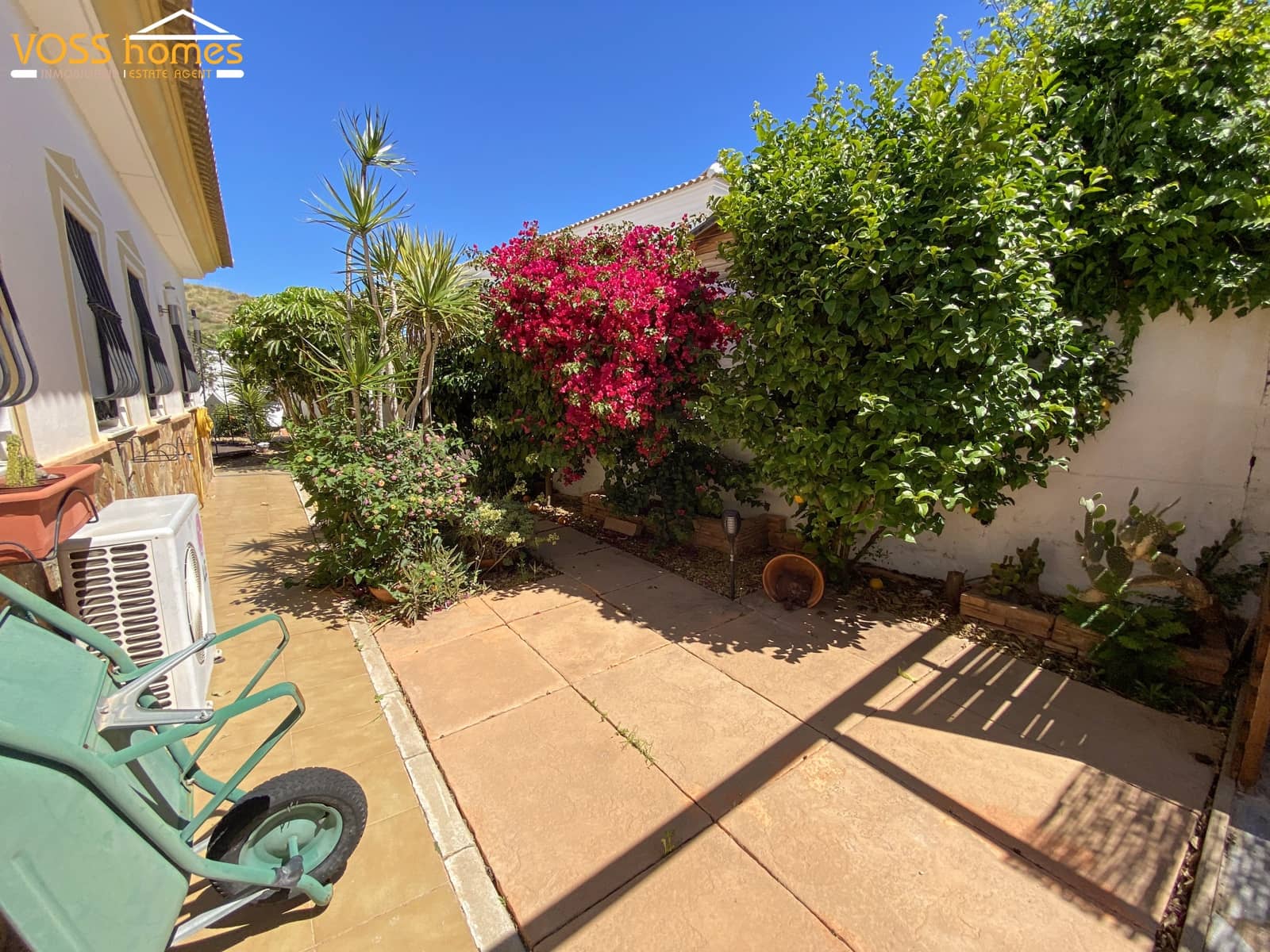 2 bedroom Villa for sale in Zurgena with pool - € 249,950 (Ref: 9826086)