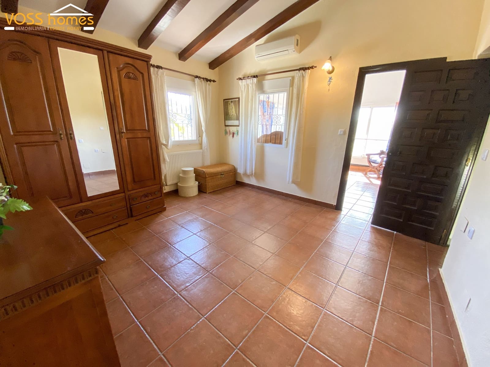 5 soveværelse Finca/Landehus til salg i Huercal-Overa med swimmingpool - € 319.000 (Ref: 9850793)
