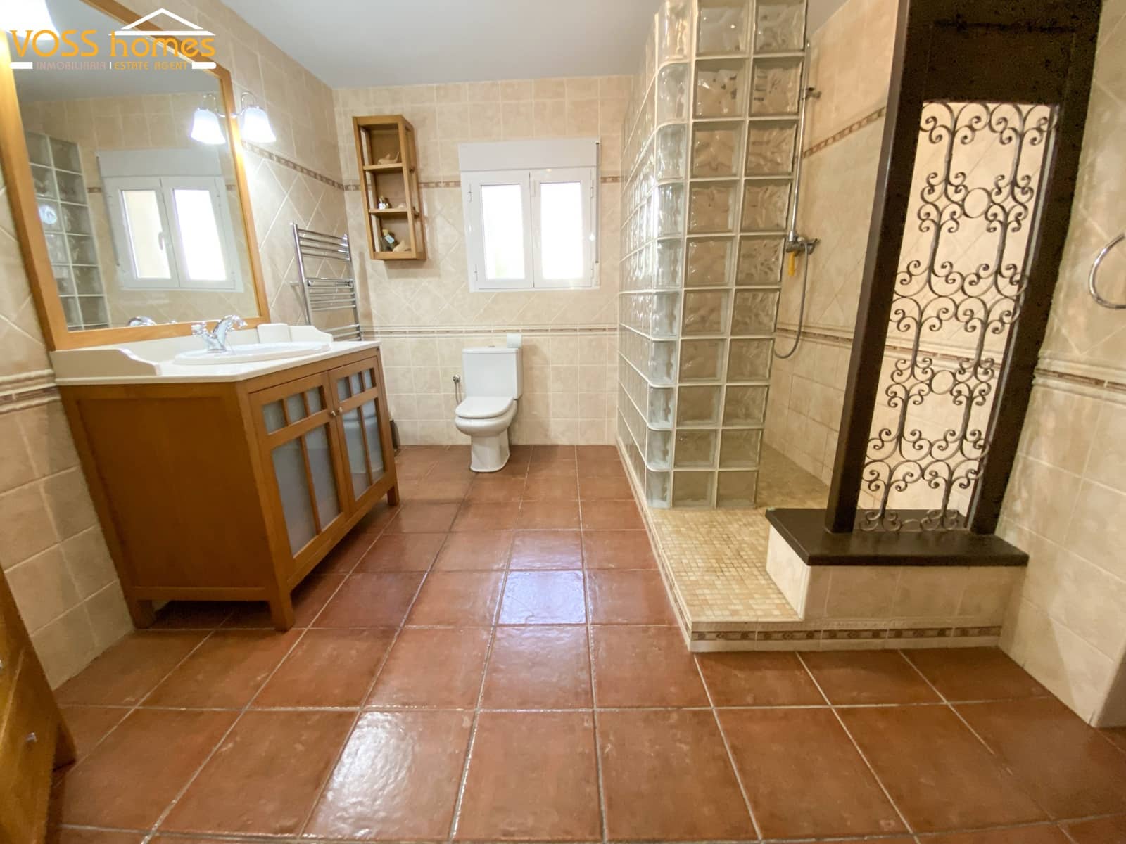 5 soveværelse Finca/Landehus til salg i Huercal-Overa med swimmingpool - € 319.000 (Ref: 9850793)