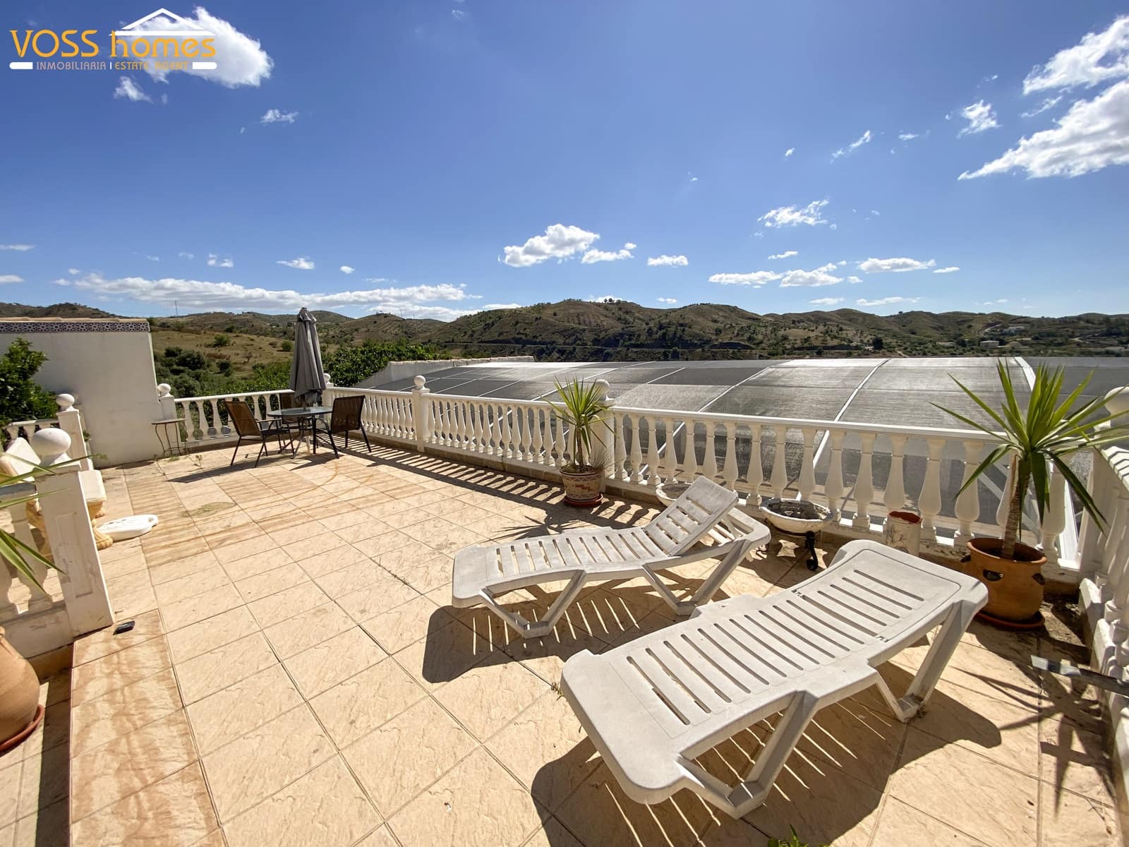 5 soveværelse Finca/Landehus til salg i Huercal-Overa med swimmingpool - € 319.000 (Ref: 9850793)