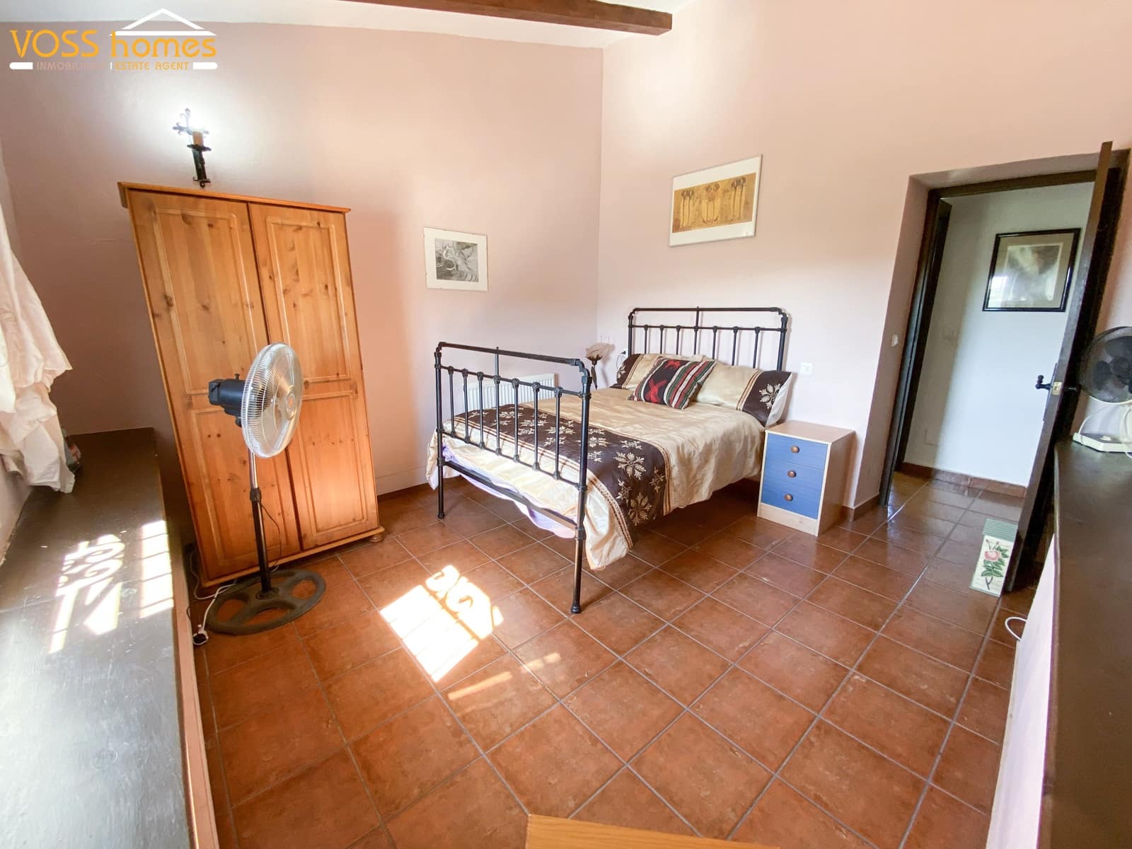 5 soveværelse Finca/Landehus til salg i Huercal-Overa med swimmingpool - € 319.000 (Ref: 9850793)