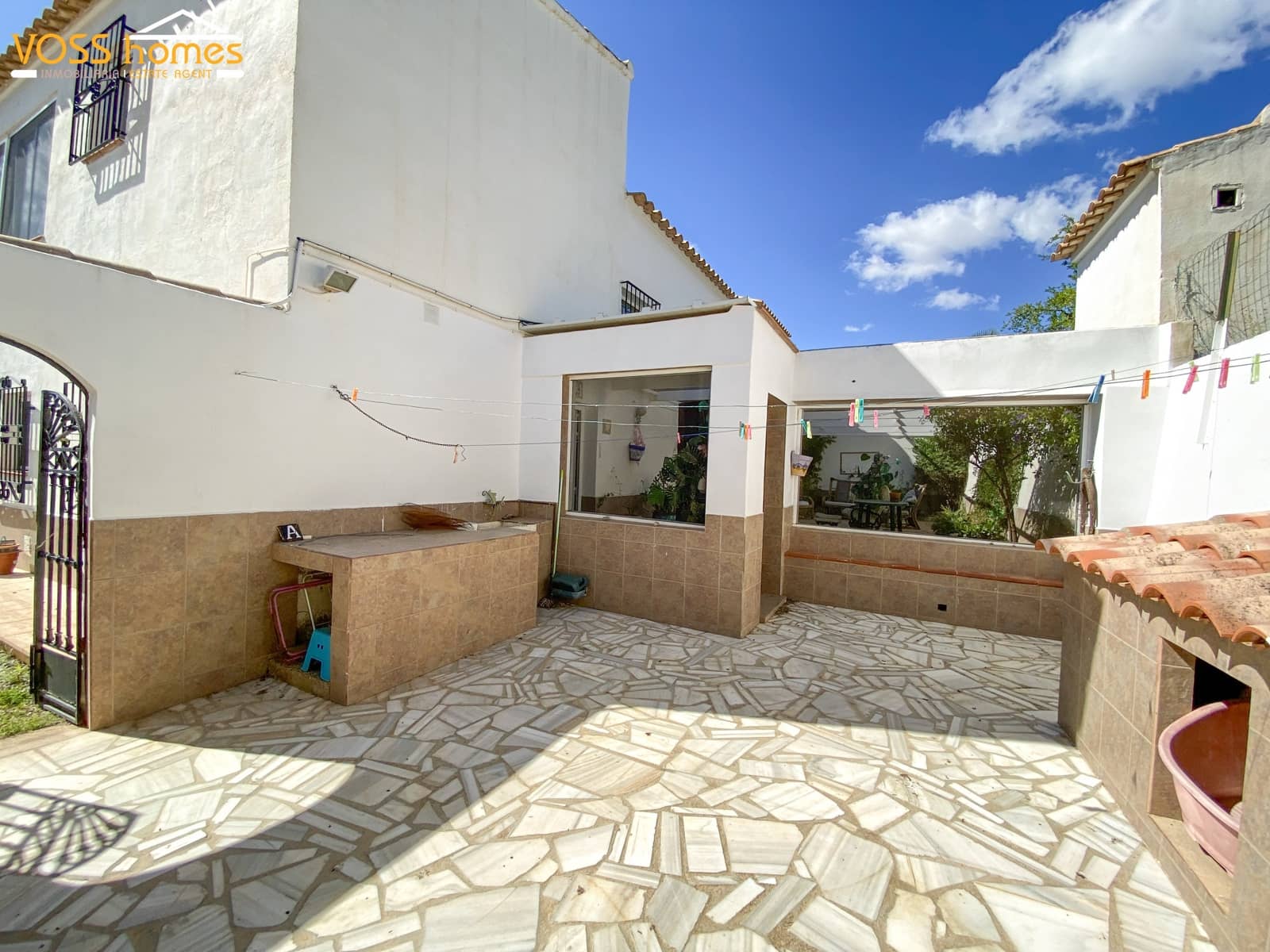 5 soveværelse Finca/Landehus til salg i Huercal-Overa med swimmingpool - € 319.000 (Ref: 9850793)