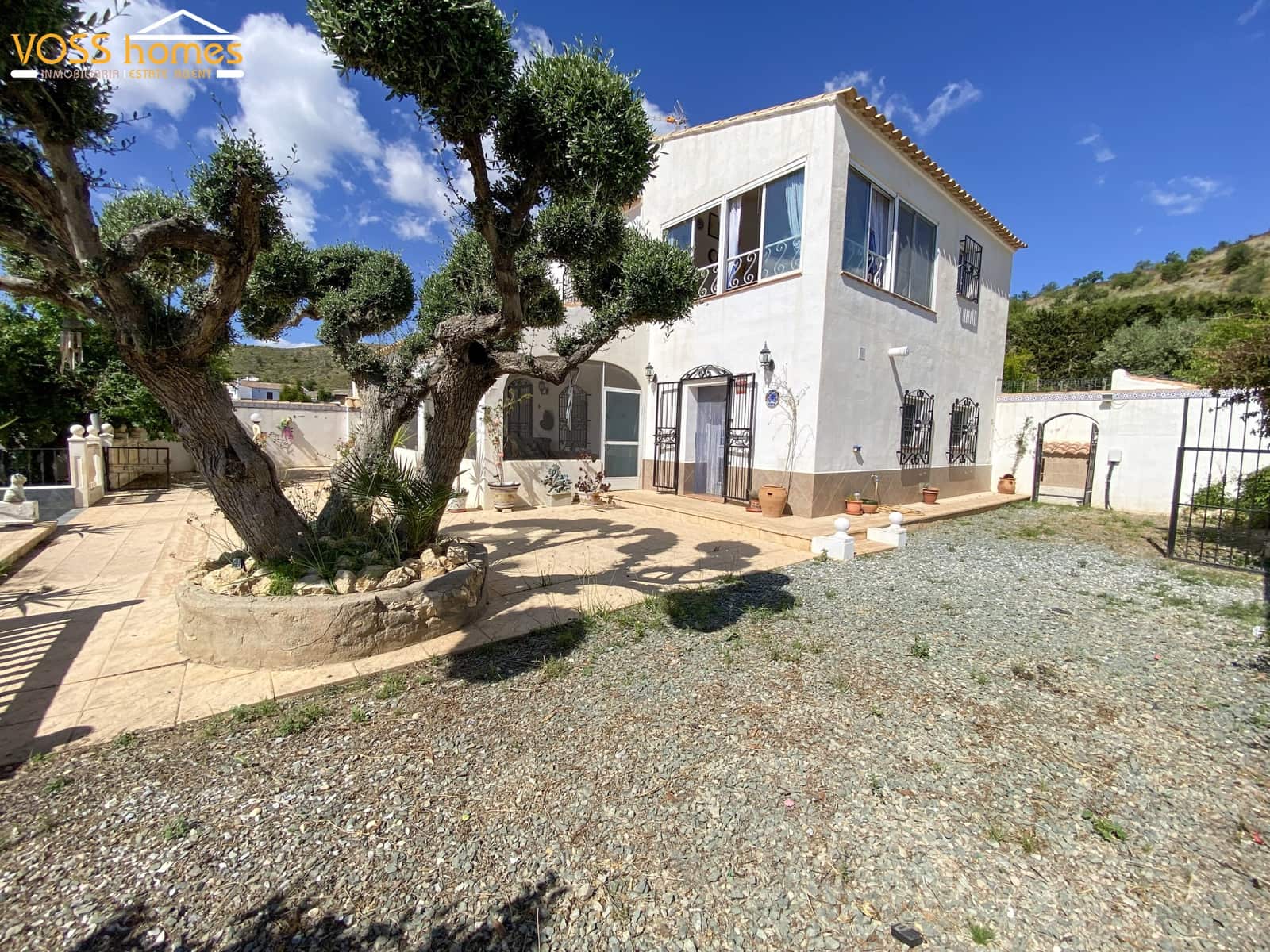 5 soveværelse Finca/Landehus til salg i Huercal-Overa med swimmingpool - € 319.000 (Ref: 9850793)