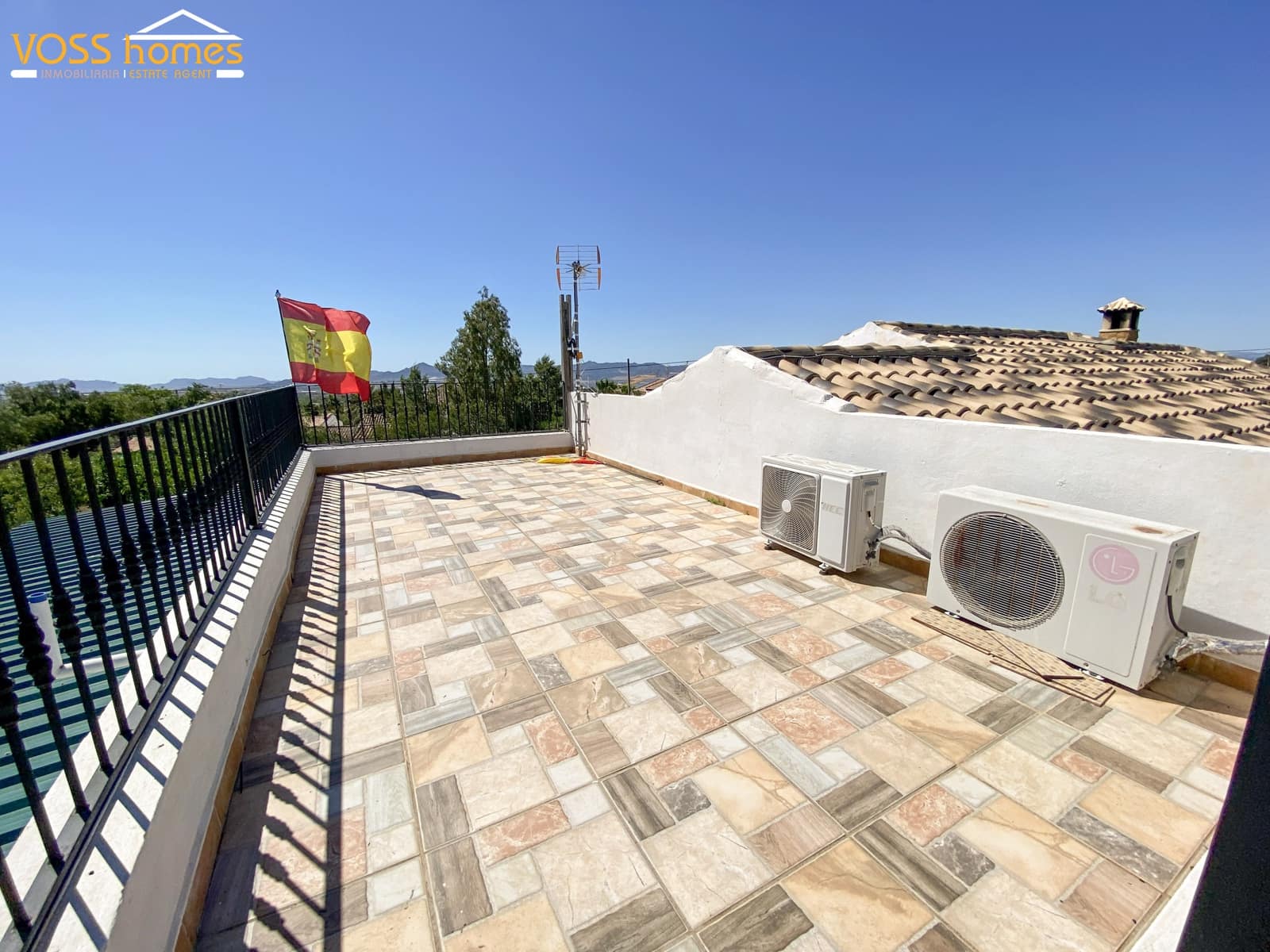 3 bedroom Villa for sale in Urcal with pool - € 269,000 (Ref: 9858409)