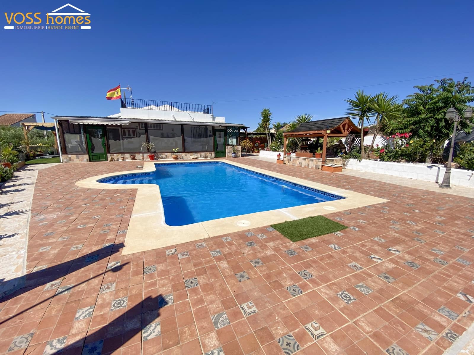 3 bedroom Villa for sale in Urcal with pool - € 269,000 (Ref: 9858409)