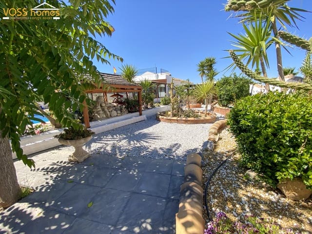 3 soverom Villa til salgs i Urcal, Huércal-Overa med svømmebasseng - € 269 000 (Ref: 9858409)