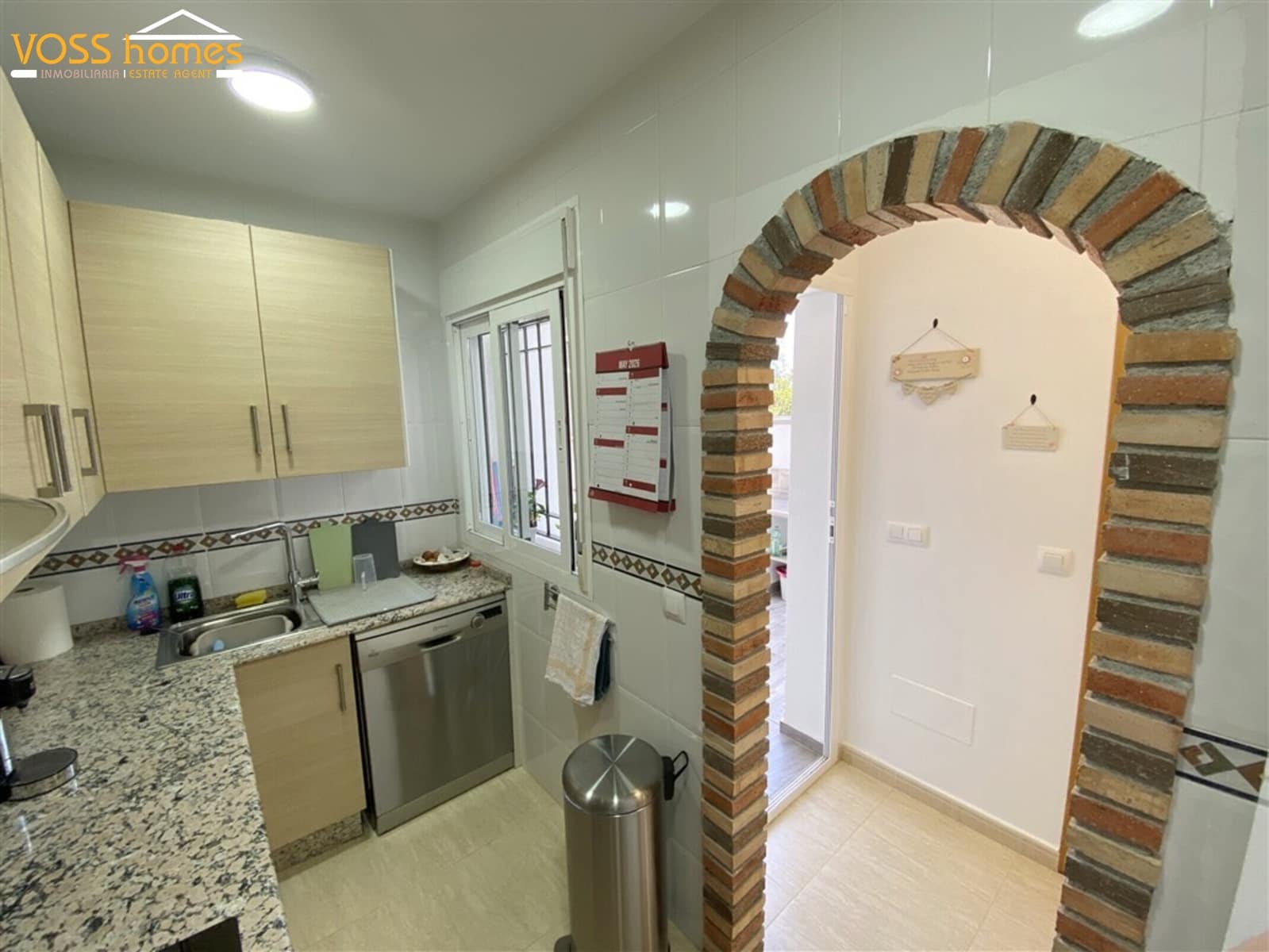 2 bedroom Apartment for sale in La Alfoquia with pool - € 130,000 (Ref: 9863625)