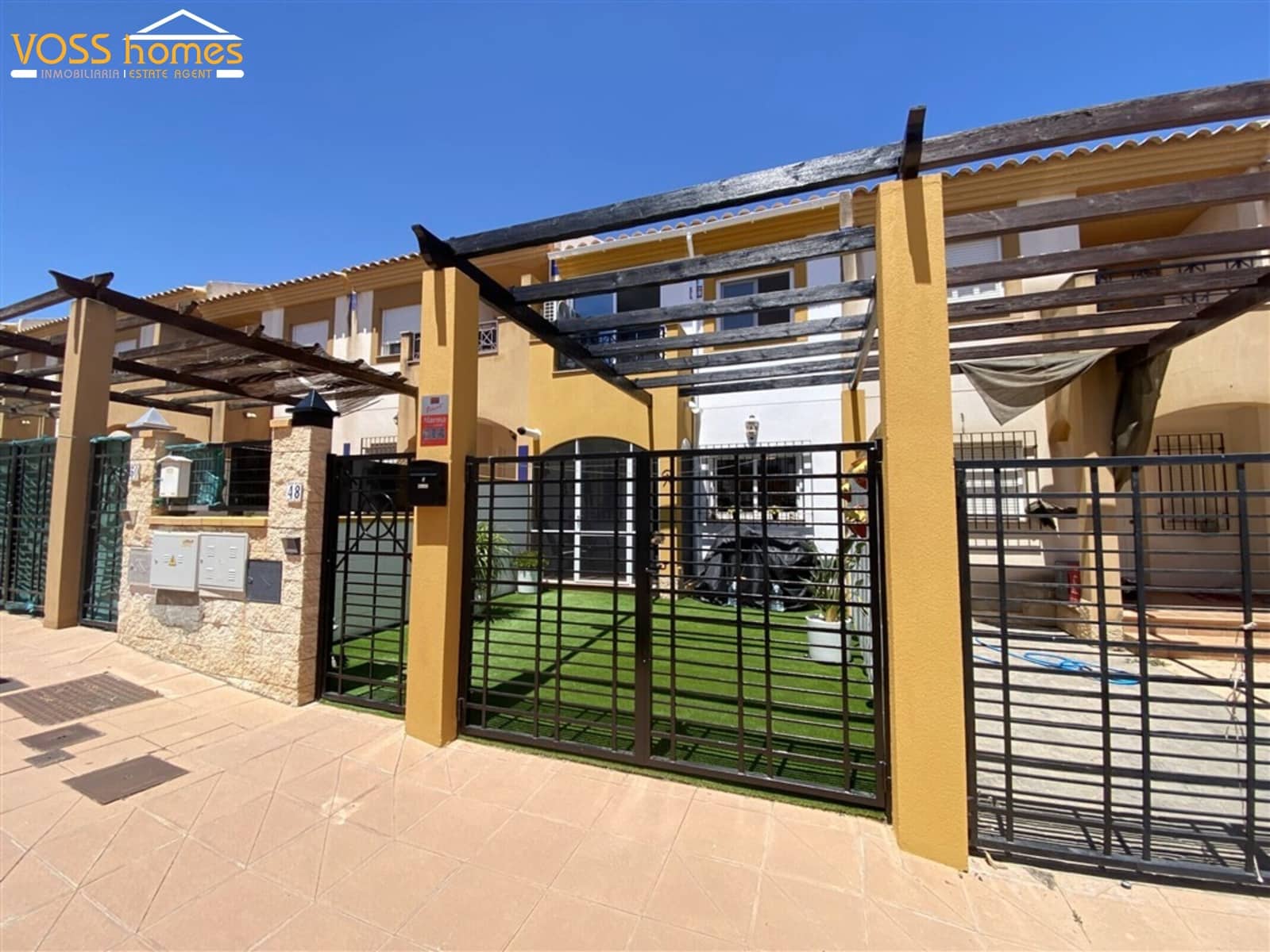 2 bedroom Apartment for sale in La Alfoquia with pool - € 130,000 (Ref: 9863625)