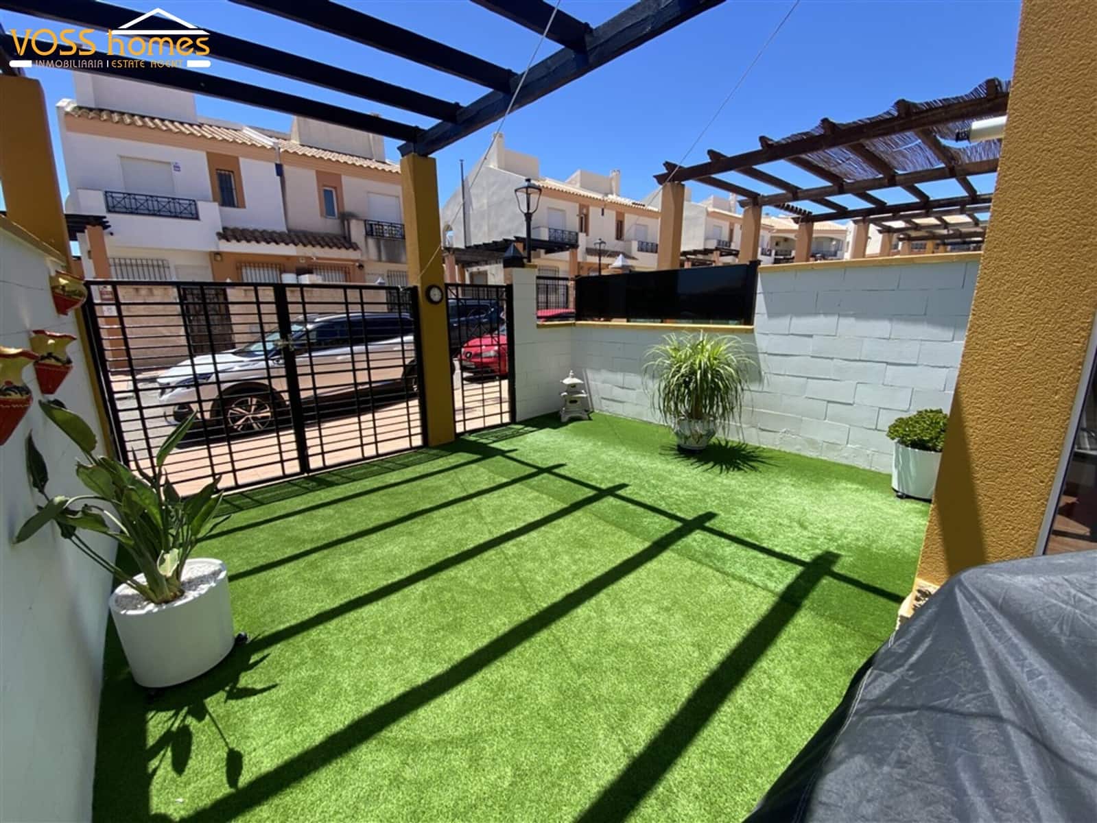 2 bedroom Apartment for sale in La Alfoquia with pool - € 130,000 (Ref: 9863625)