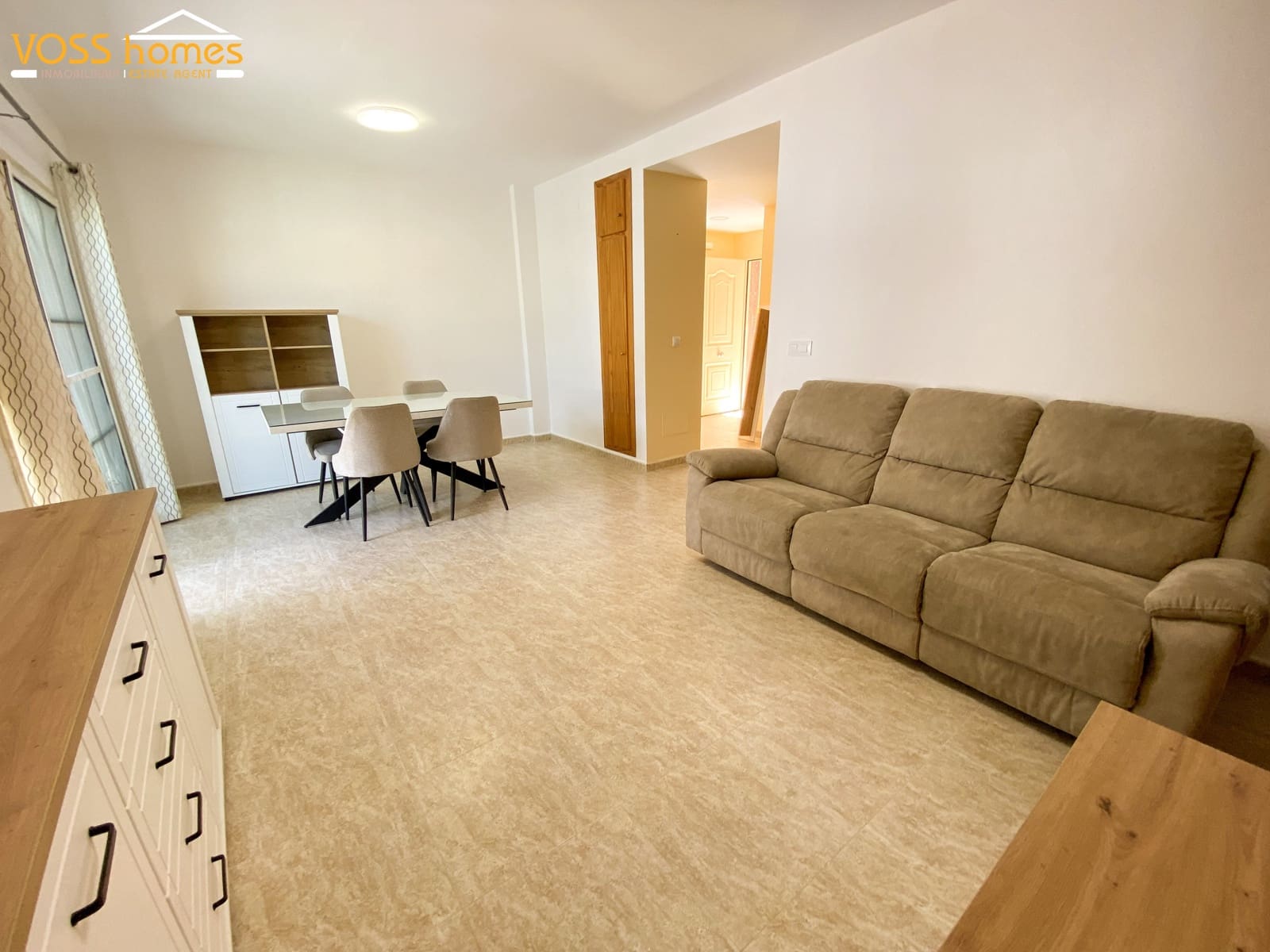 3 makuuhuone Huoneisto myytävänä paikassa Zurgena mukana uima-altaan - 129 950 € (Ref: 9865506)
