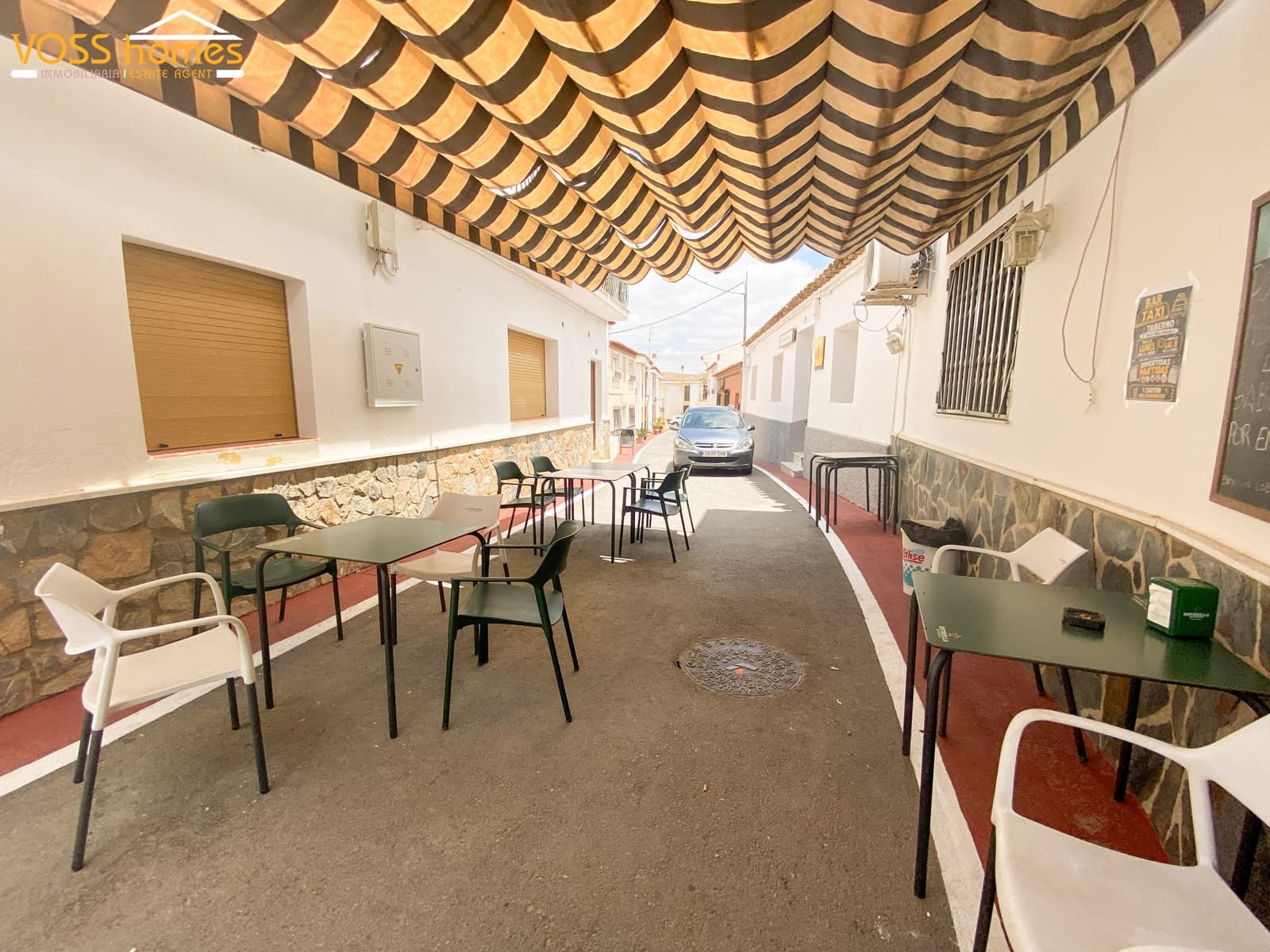 Commercial for sale in Taberno with pool - € 299,950 (Ref: 9892274)