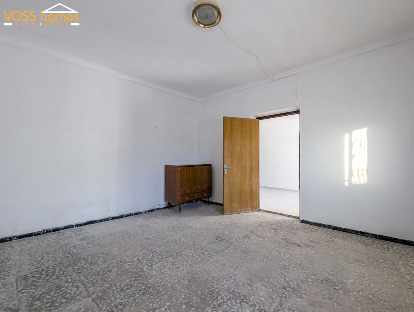 4 slaapkamer Huis te koop in Huercal-Overa - € 89.000 (Ref: 9892275)