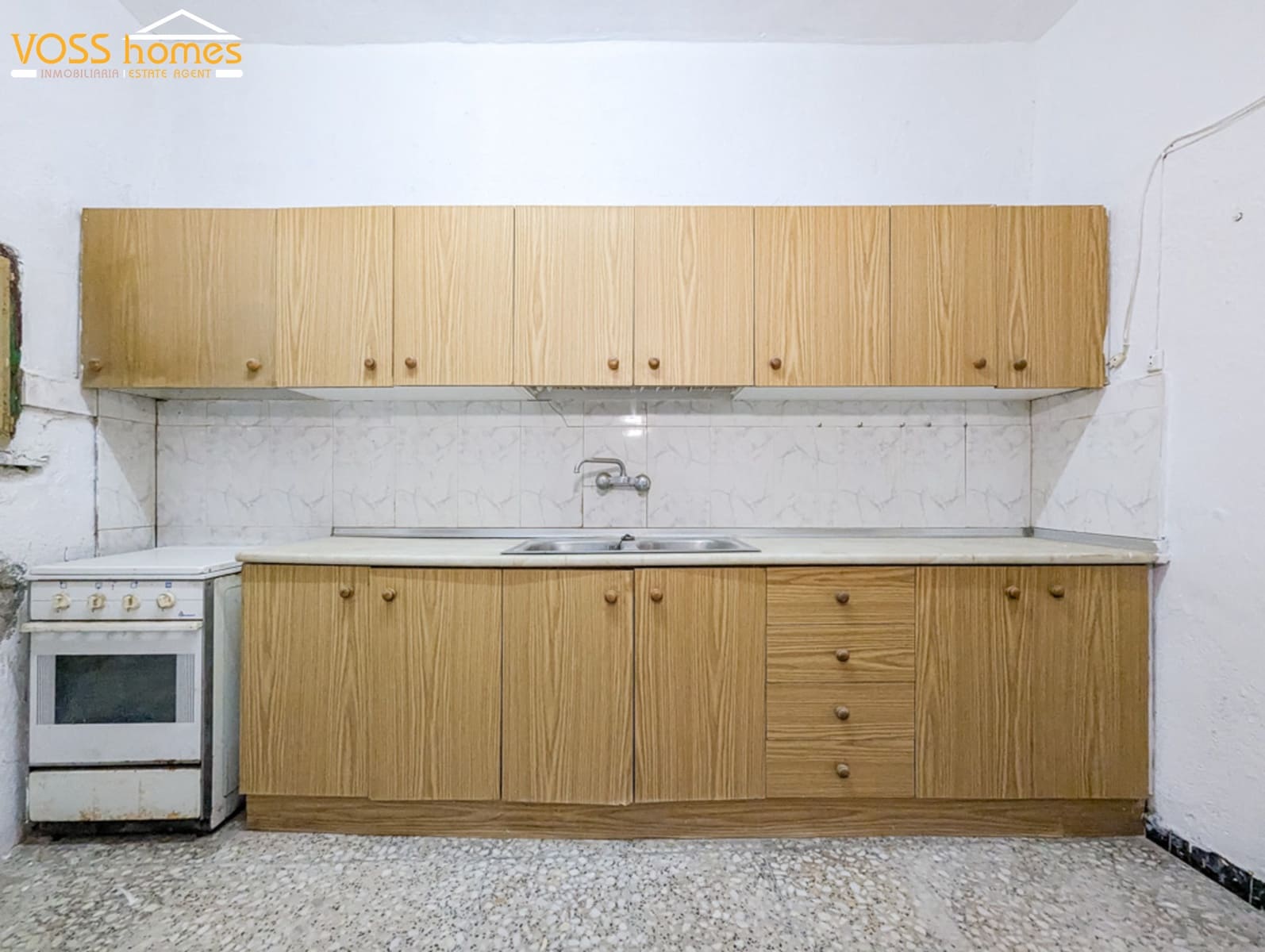 4 slaapkamer Huis te koop in Huercal-Overa - € 89.000 (Ref: 9892275)