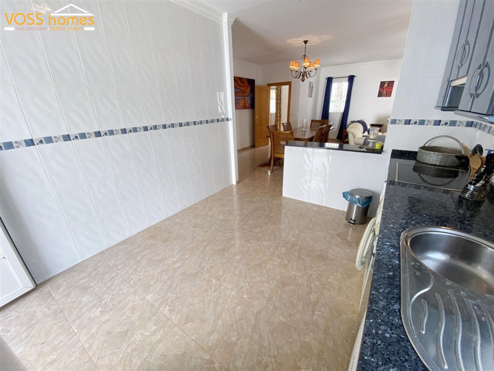 3 soveværelse Villa til salg i Huercal-Overa med swimmingpool - € 269.950 (Ref: 9902691)