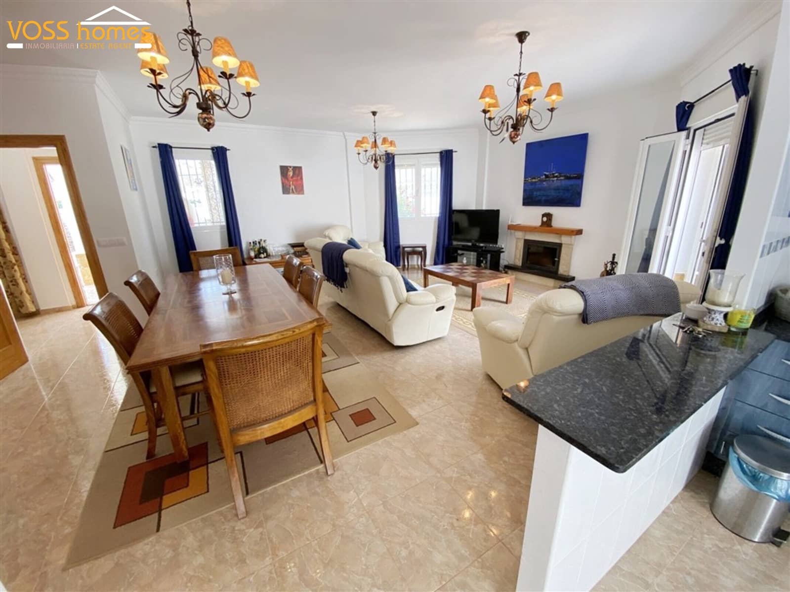 3 soveværelse Villa til salg i Huercal-Overa med swimmingpool - € 269.950 (Ref: 9902691)