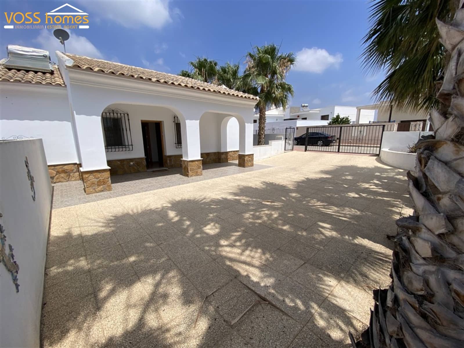 3 soveværelse Villa til salg i Huercal-Overa med swimmingpool - € 269.950 (Ref: 9902691)