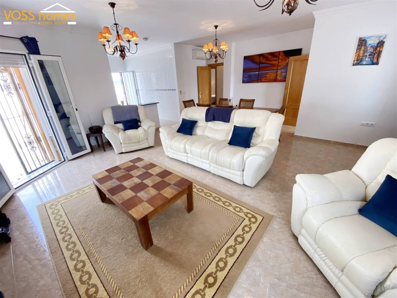 3 soveværelse Villa til salg i Huercal-Overa med swimmingpool - € 269.950 (Ref: 9902691)