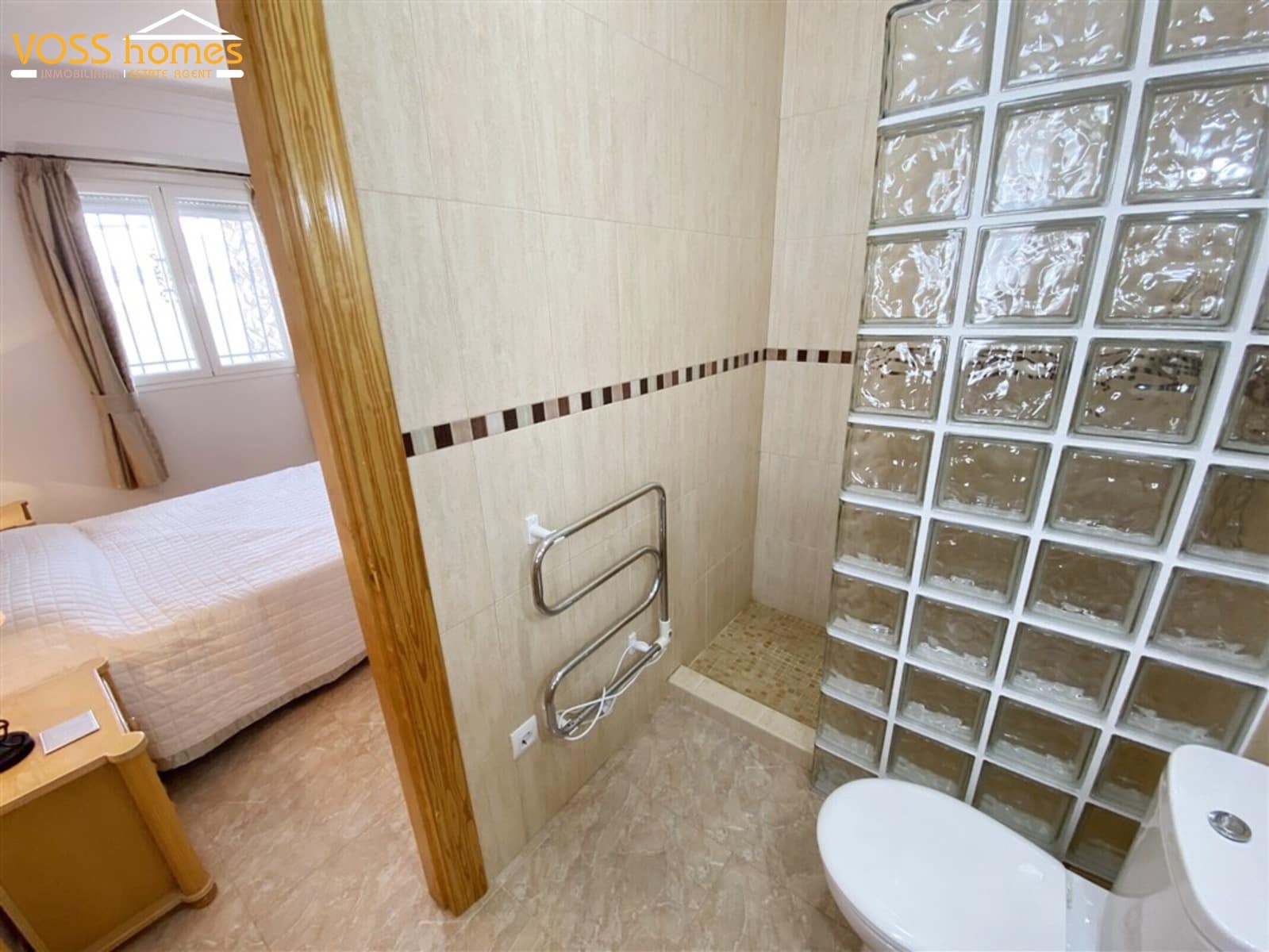3 soveværelse Villa til salg i Huercal-Overa med swimmingpool - € 269.950 (Ref: 9902691)