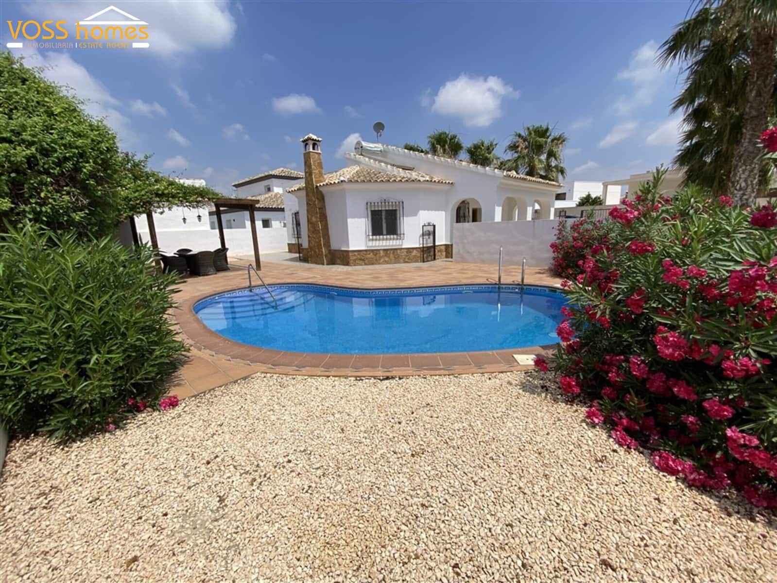 3 soveværelse Villa til salg i Huercal-Overa med swimmingpool - € 269.950 (Ref: 9902691)