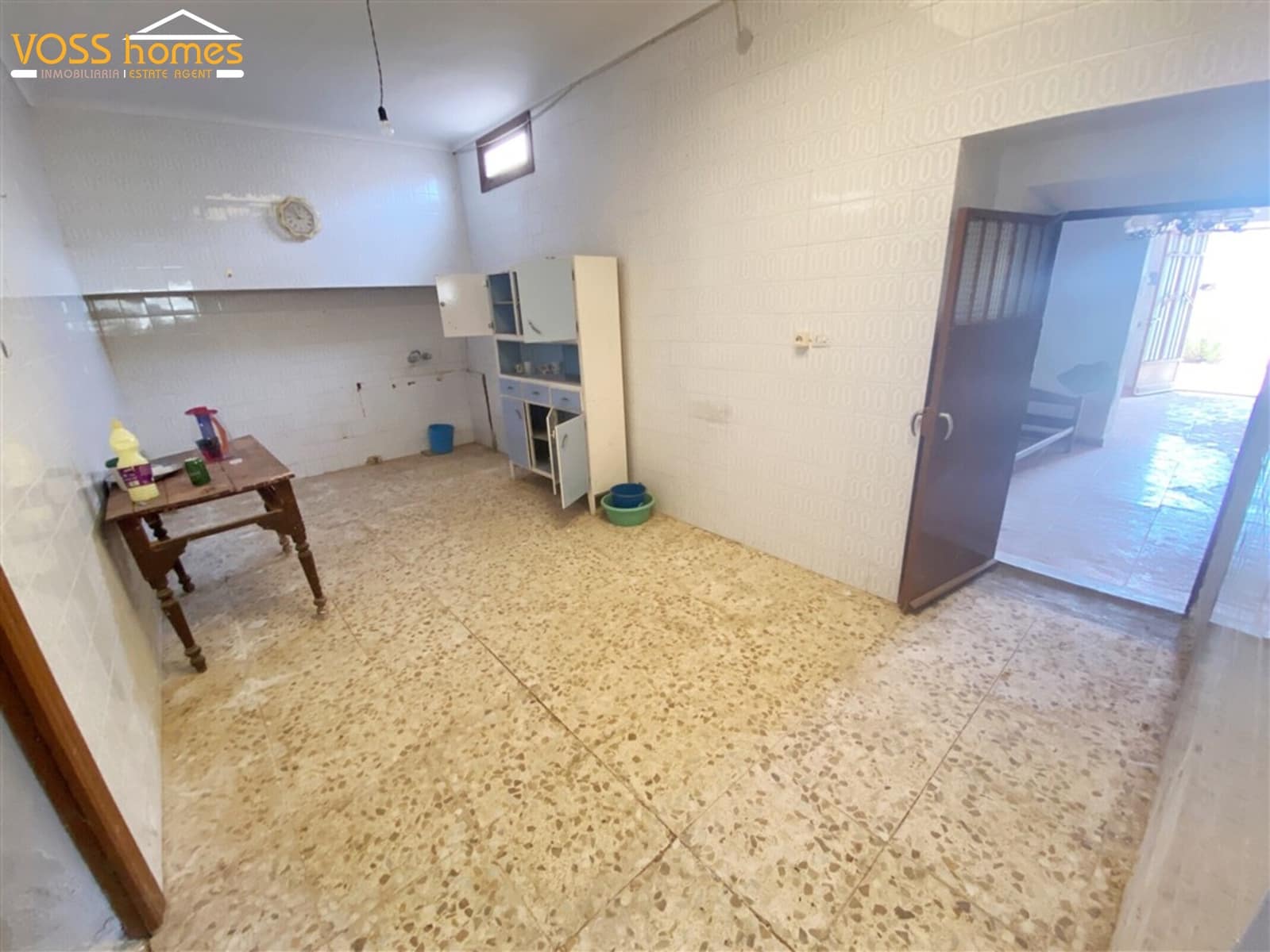 4 bedroom Finca/Country House for sale in Huercal-Overa with garage - € 139,950 (Ref: 9933652)