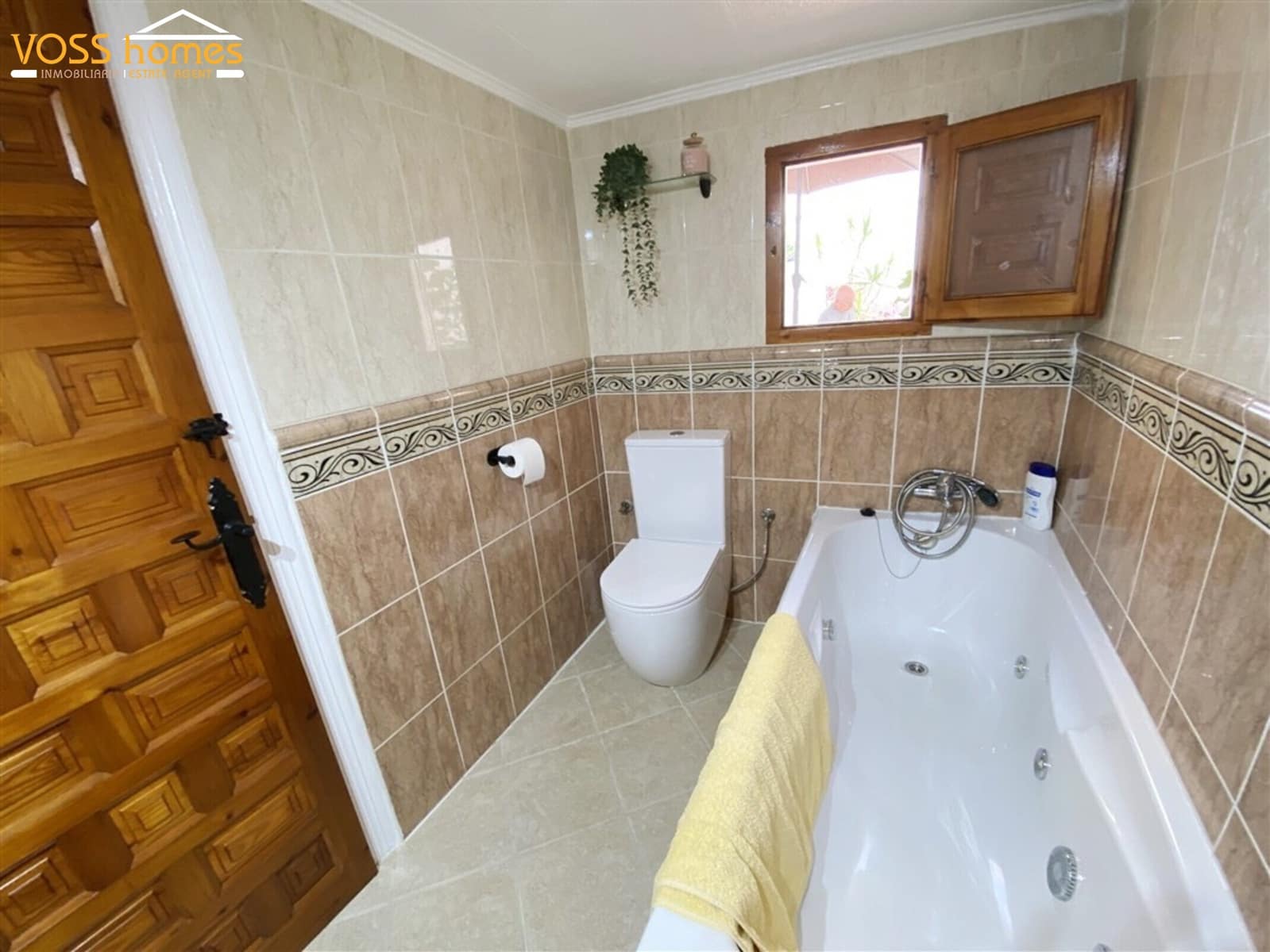 3 bedroom Townhouse for sale in La Alfoquia - € 159,950 (Ref: 9933653)